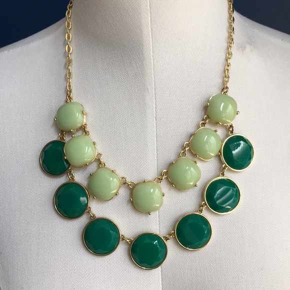 Francesca’s Green Preppy Statement Necklace - Picture 2 of 3